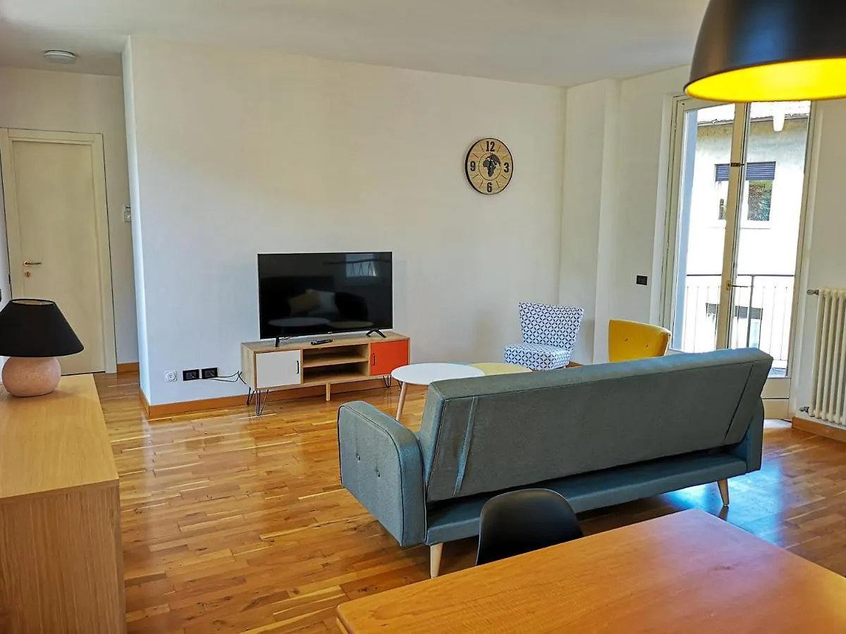 Apartment Residence Bmb Gravedona